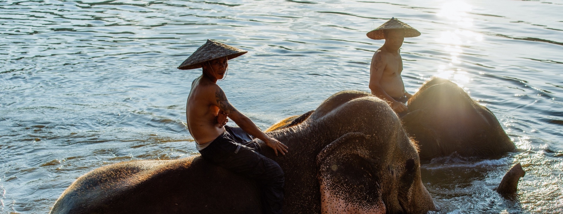Hindiin Ryas Vietnam & Laos & Kamboya 