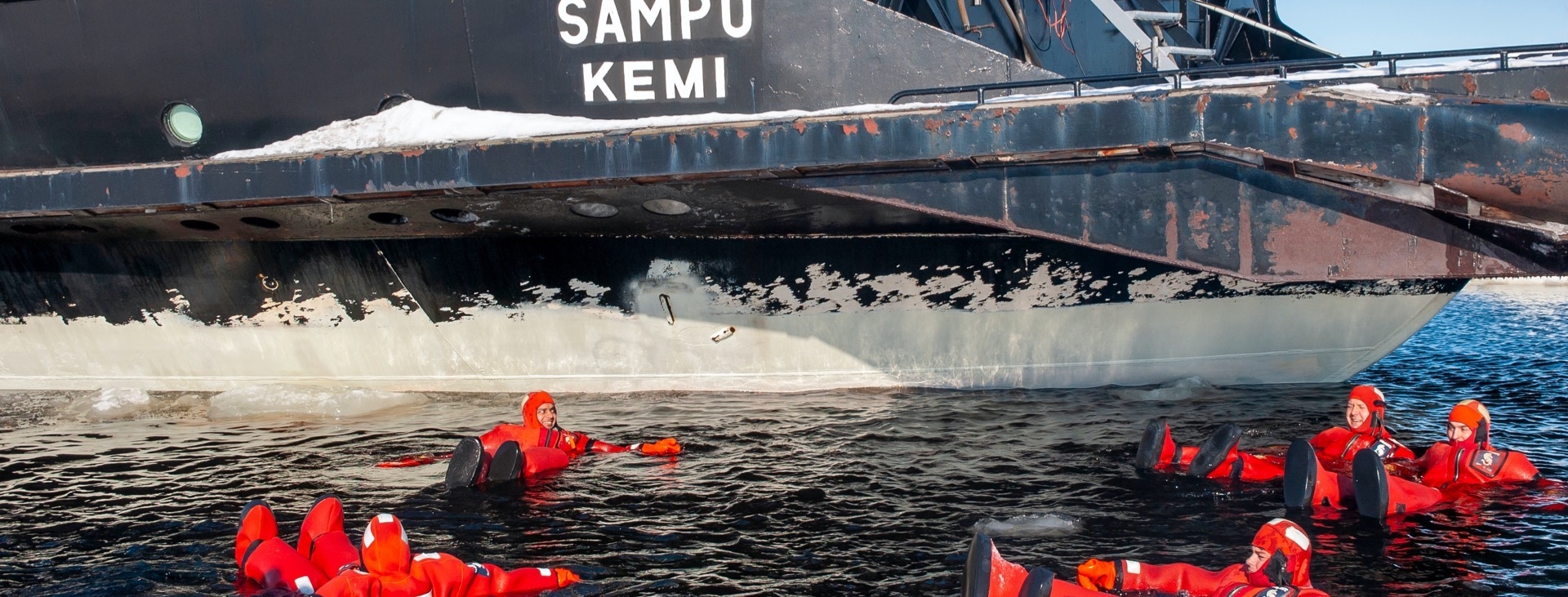 Ylbanda Byleyici Kuzey Iklar ile Laponya